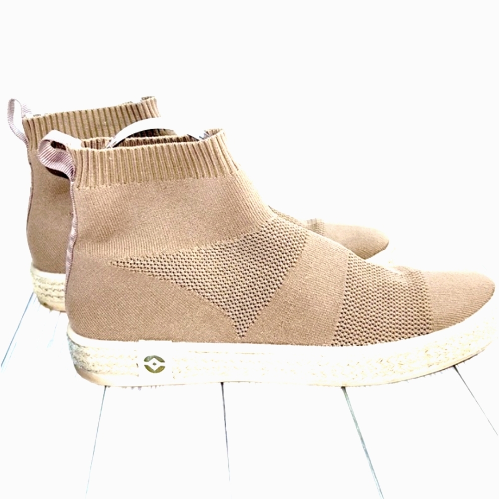 Taj By NALHO Tan Knit Shoes Sneakers Size 9